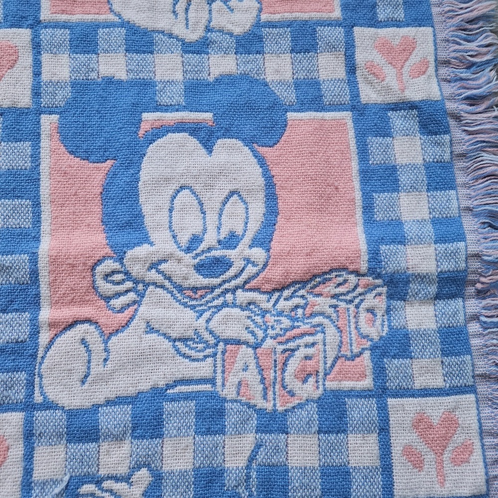 Disney Vintage Baby Blanket Woven Knit  Mickey Mouse Minnie Donald Duck Pluto